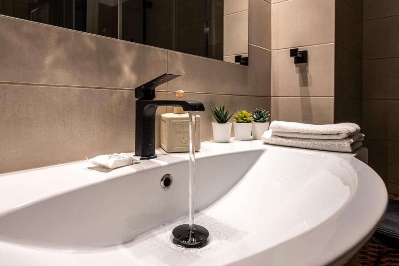Alopece City Apartment - Kolonaki Athene Buitenkant foto